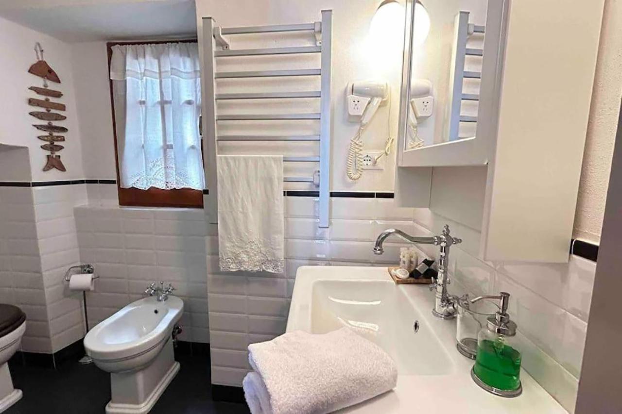 Compagnia Del Mare, Cinque Terre Full Apt X 2, Centro Storico,5 Minuti Dal Mare! Ріомаджоре Екстер'єр фото